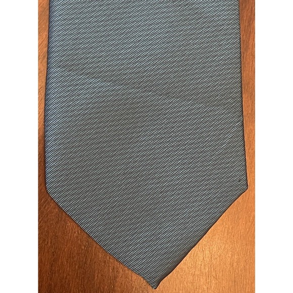Van Heusen Green 100% Polyester Men’s Neck Tie Made In China - Picture 1 of 9